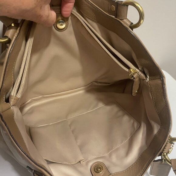 Coach Campbell Belle Handbag Tan Leather Carryall Shoulder Handbag - Picture 5 of 7